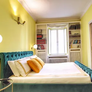  Apartment Large And Charming In Trastevere By Yourhost Italy